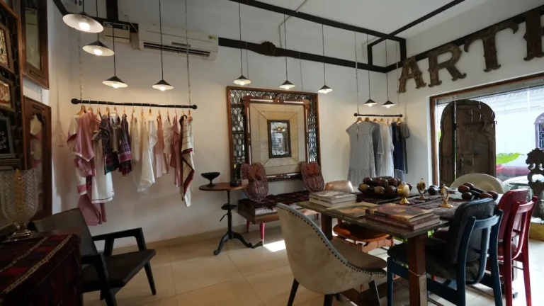 Read more about the article Crafting Timeless Ambiance with Luxury Home Interior Design