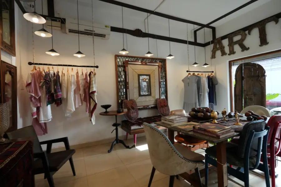 interior design space at circa warehouse displaying elements of design.