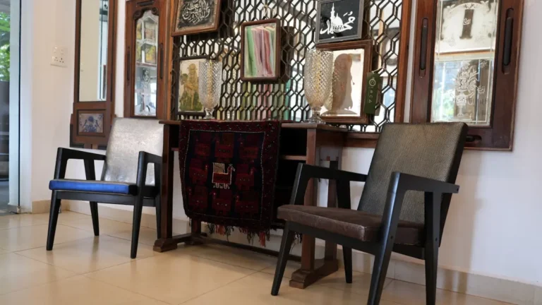 Read more about the article The Role of Statement Furniture in Curated Luxury Interiors