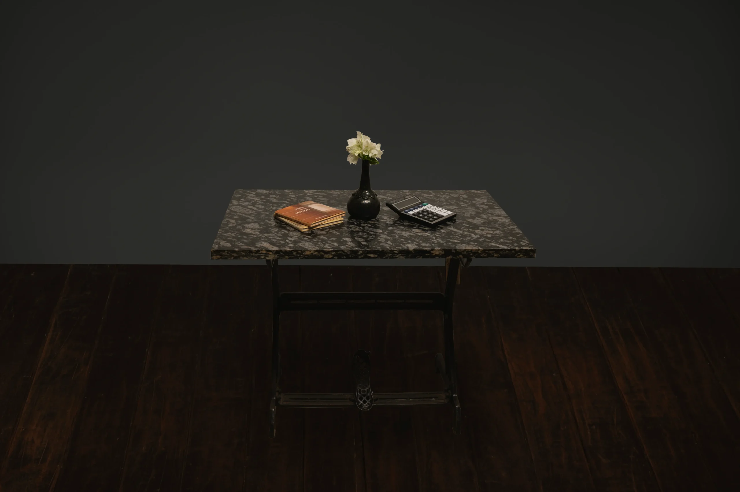 Read more about the article Creating Statement Spaces with Antique Furniture and Curated Home Decor